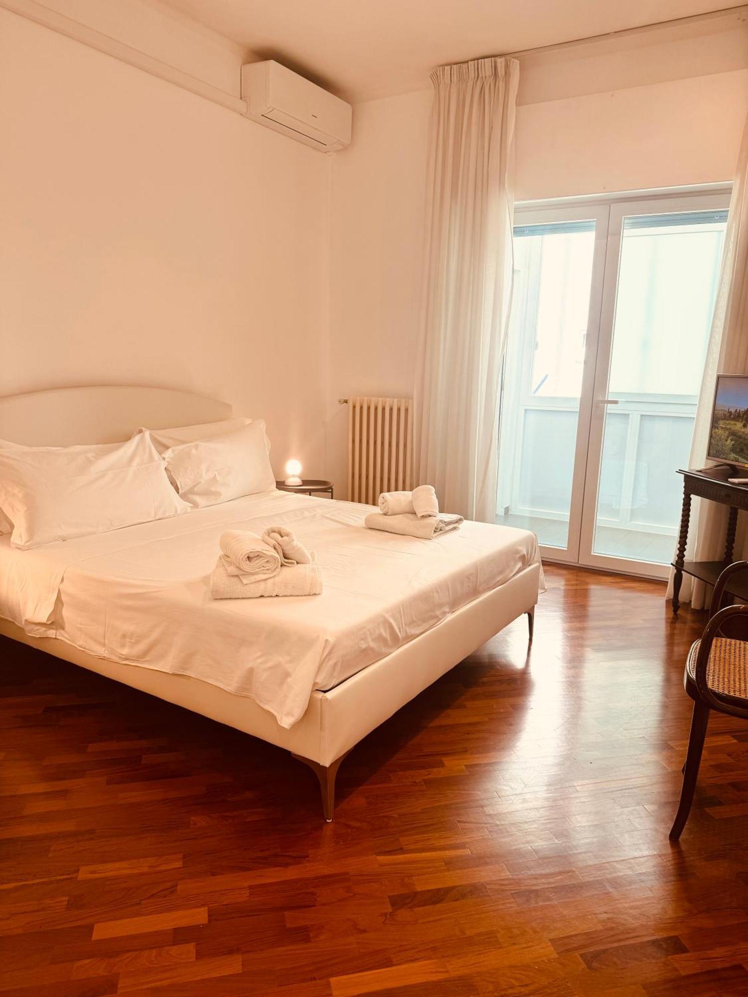 Guest Corso Italia Apartament